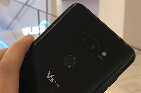 LG V35 ThinQ review: Aiming high and falling short 